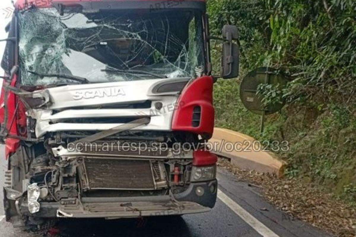Via foi liberada por volta das 13h19