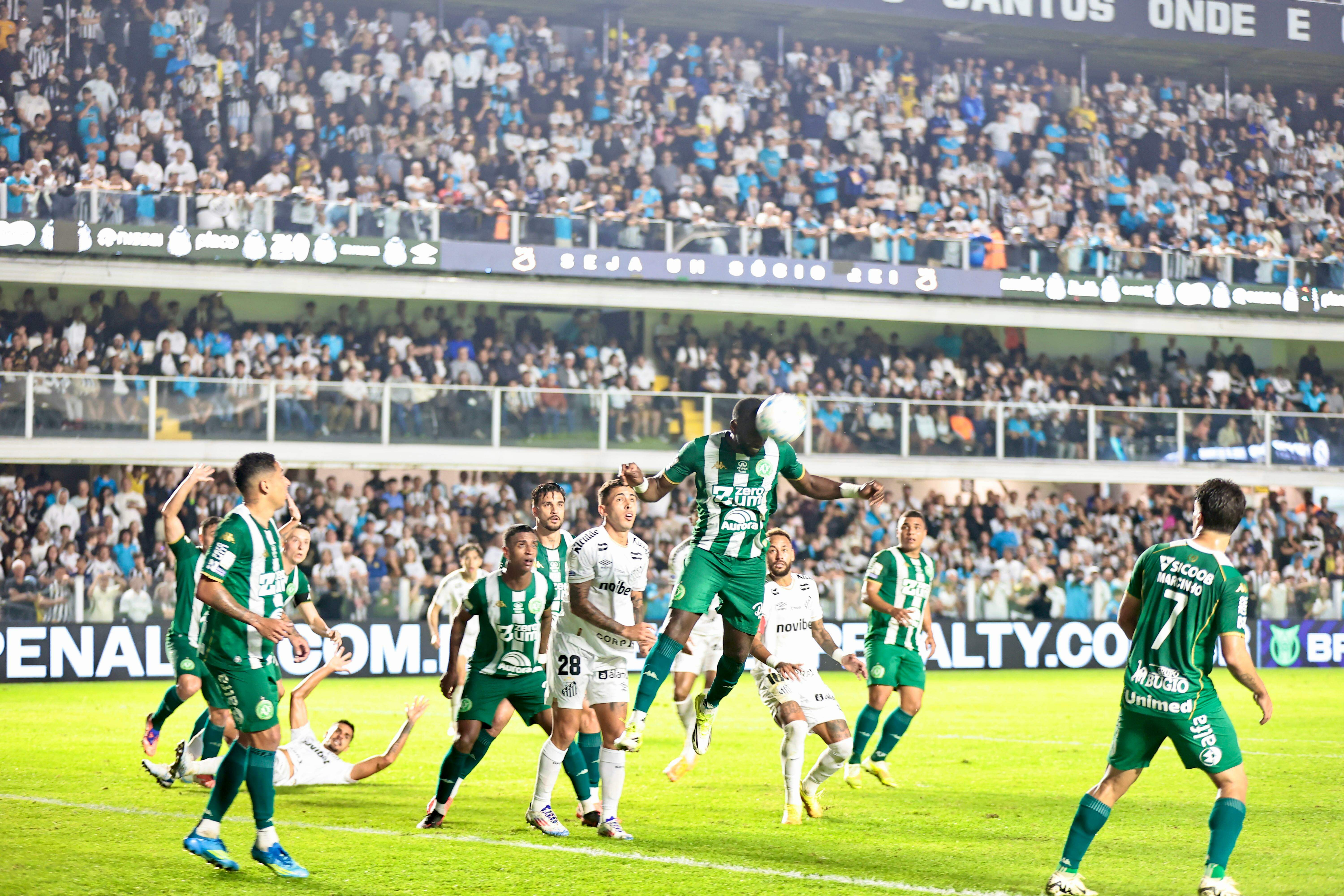 Cuca disse que a escalação do Santos poderá passar por mudanças