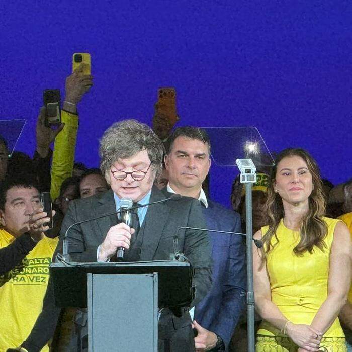 Presidente argentino participou de convenção do PL, no sábado (25)