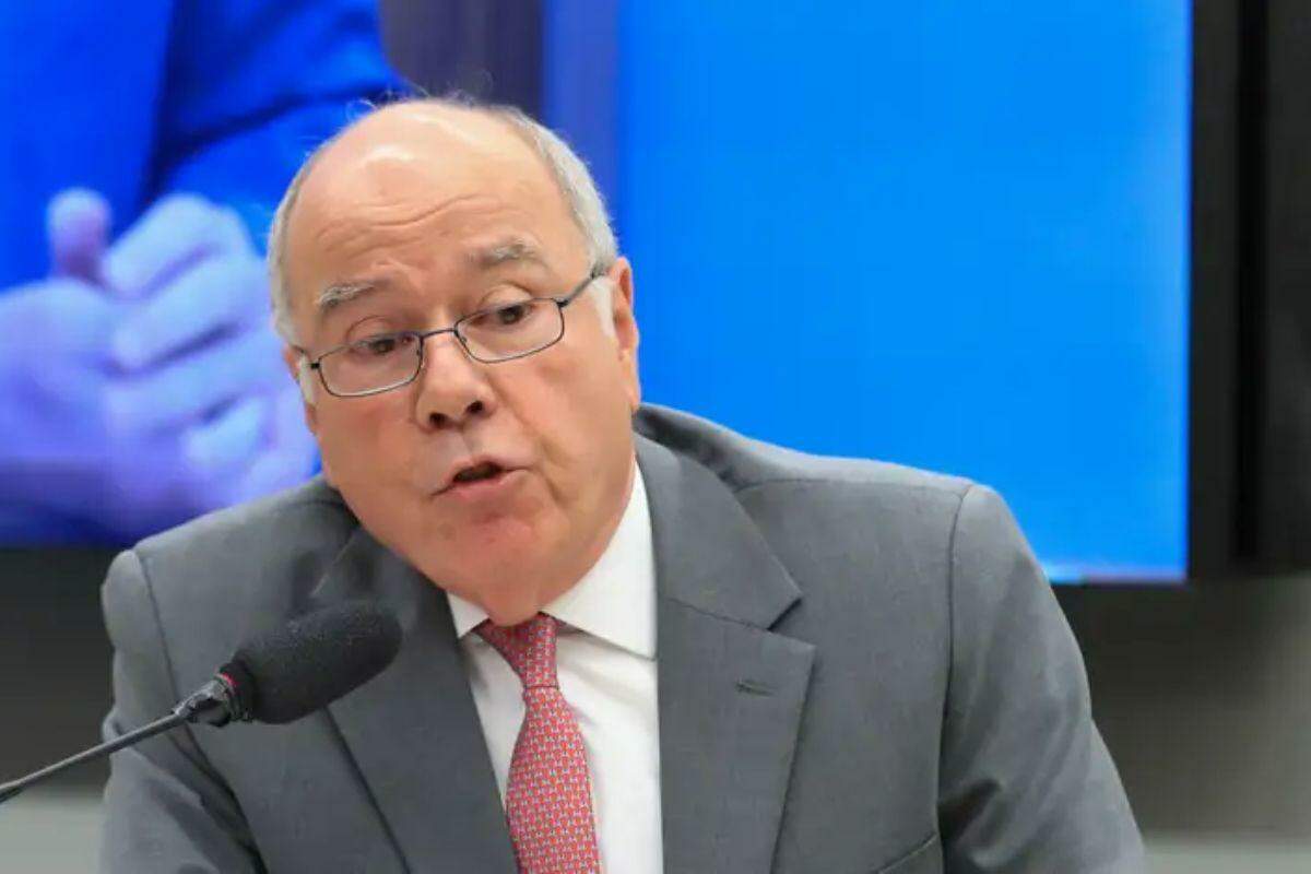 'Ríspidas, grosseiras e inaceitáveis', diz Mauro Vieira, sobre declarações de Milei
