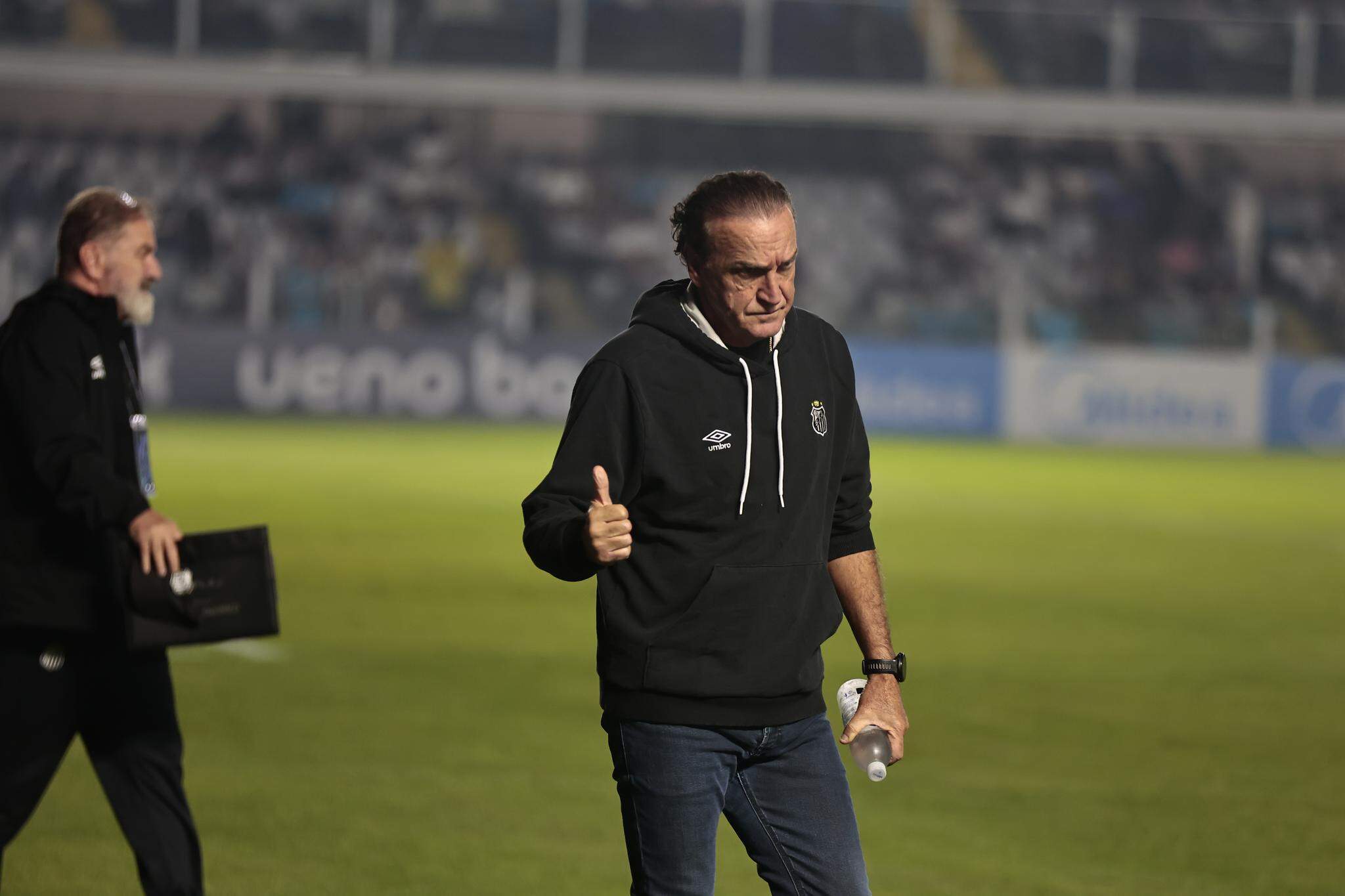 Cuca: "Hoje já estava combinado que ele [Neymar] entraria no segundo tempo"