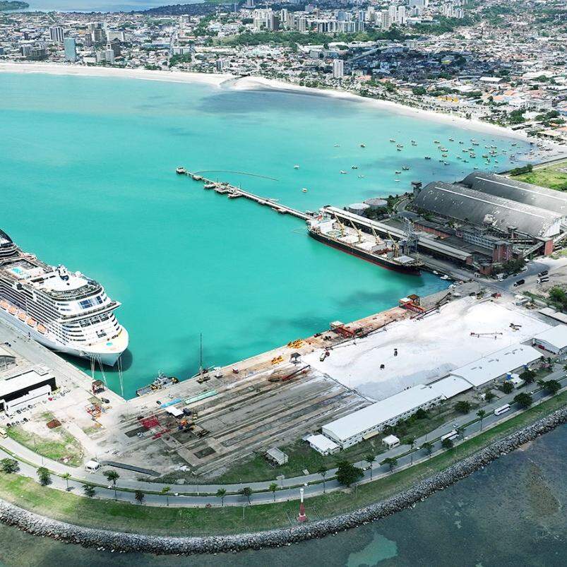 O Porto de Maceió fica no bairro histórico de Jaraguá, região por onde tradicionalmente passam os percursos das corridas de rua realizadas na capital