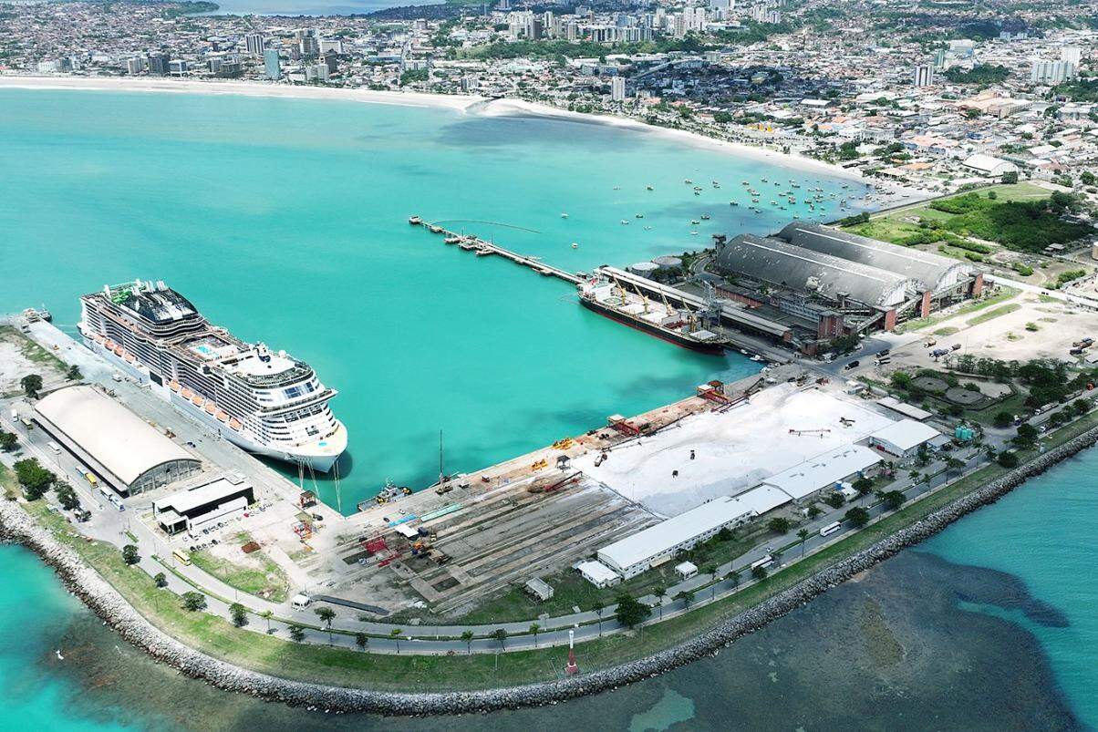 O Porto de Maceió fica no bairro histórico de Jaraguá, região por onde tradicionalmente passam os percursos das corridas de rua realizadas na capital