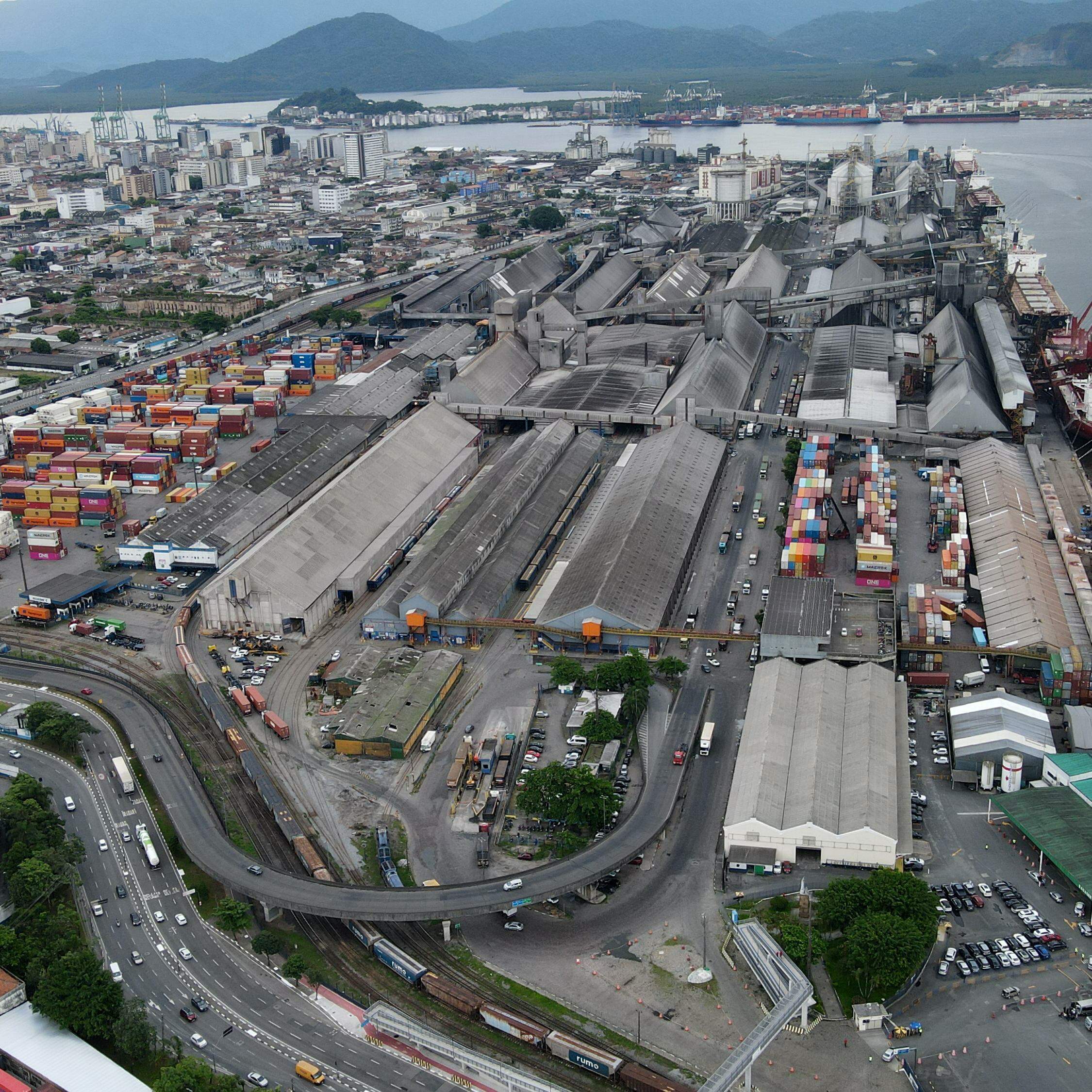 Redução de 34,6%, determinado pela Antaq, é na tarifa cobrada dos operadores pela utilização da infraestrutura operacional ou terrestre