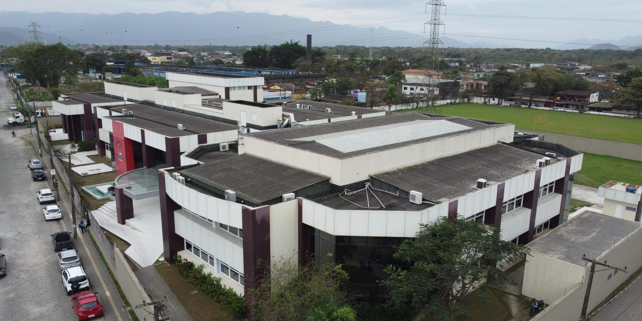 Expectativa é de que as aulas presenciais comecem no primeiro semestre de 2027