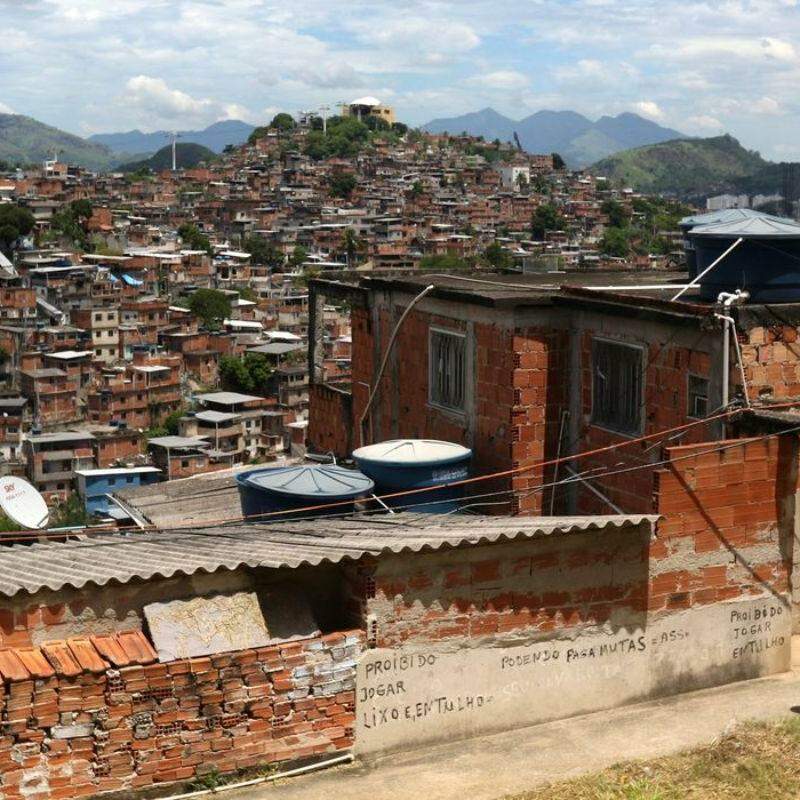Gênero, raça e origem familiar definem mobilidade social, diz estudo