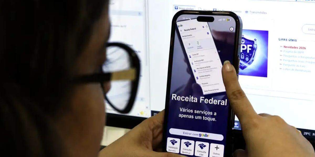 Receita paga nesta sexta-feira terceiro lote de restituição do IR 2026