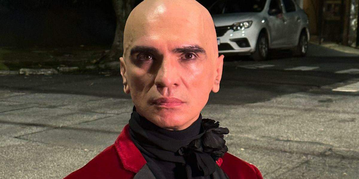 Edson Cordeiro irá apresentar nos 19 anos do projeto Chorinho no Aquário