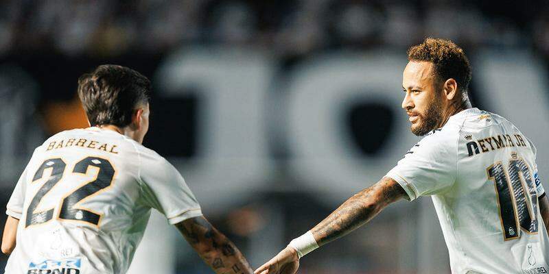 No jogo contra a Universidad Central, Barreal deu assistência para Neymar marcar um belo gol