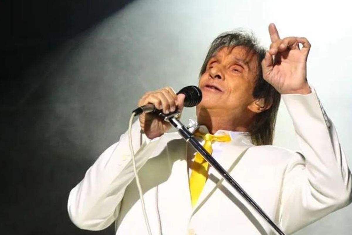 Roberto Carlos fará show em Santos no mês de outubro