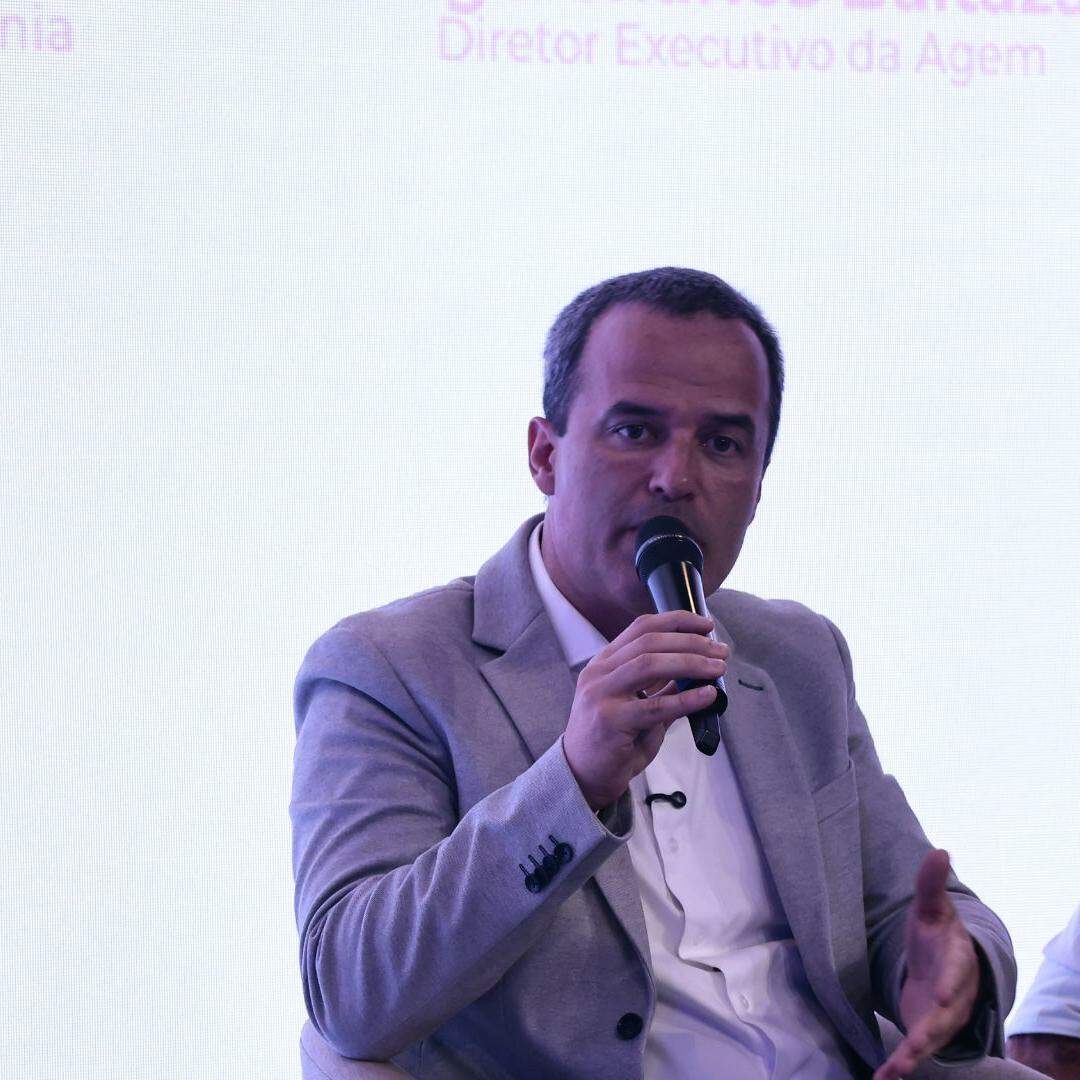 Felipe Bernardo (PSD), Prefeito de Peruíbe e presidente do Condesb: “Estivemos na Secretaria de Governo e Relações Institucionais do Estado mostrando tudo aquilo que foi feito recentemente e que está ainda em execução com recursos do fundo para tentar sensibilizar.”
