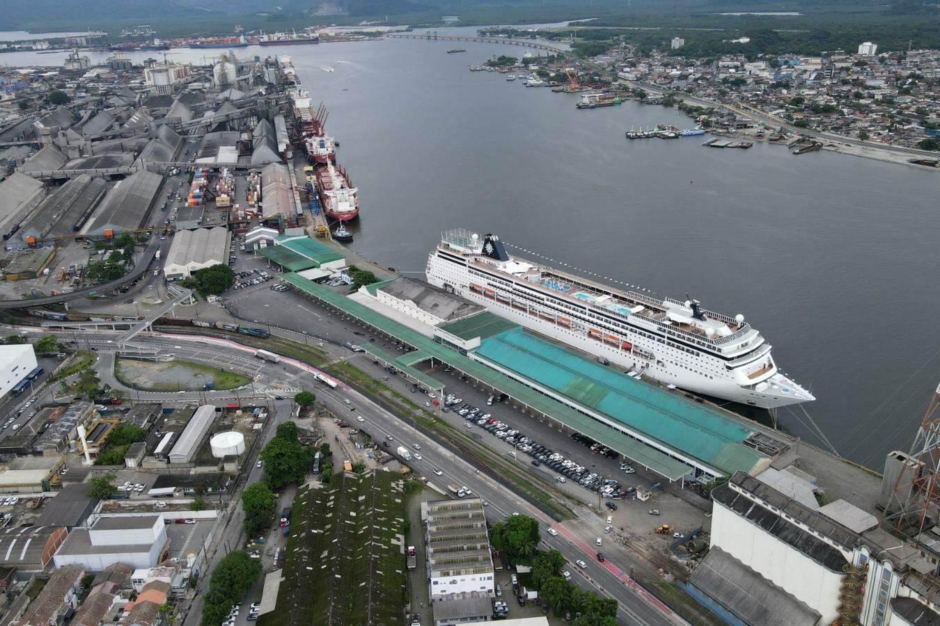 The Passenger Terminal operated by Concais is located in Outeirinhos