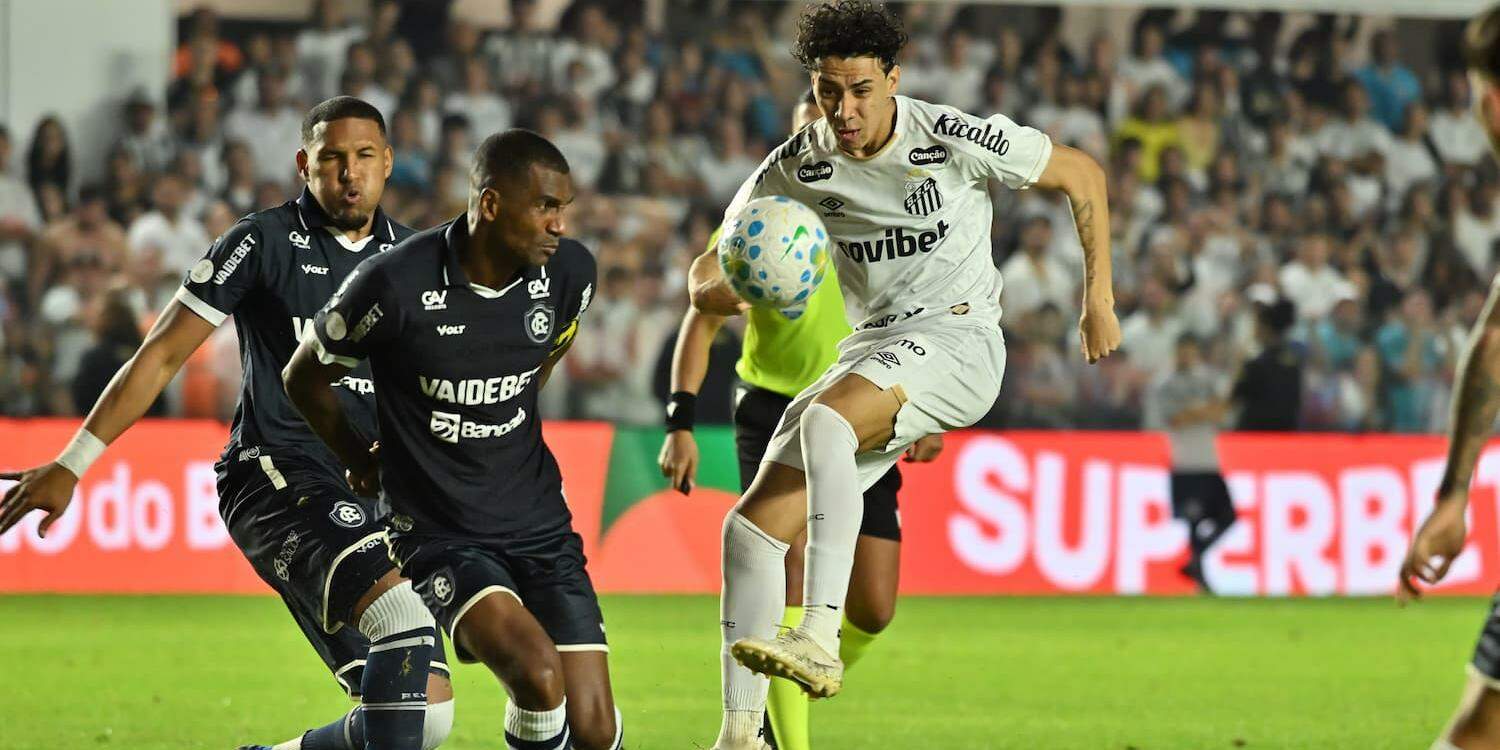 Gabriel Bontempo tentou, mas o Santos decepcionou o torcedor mais uma vez na Vila Belmiro