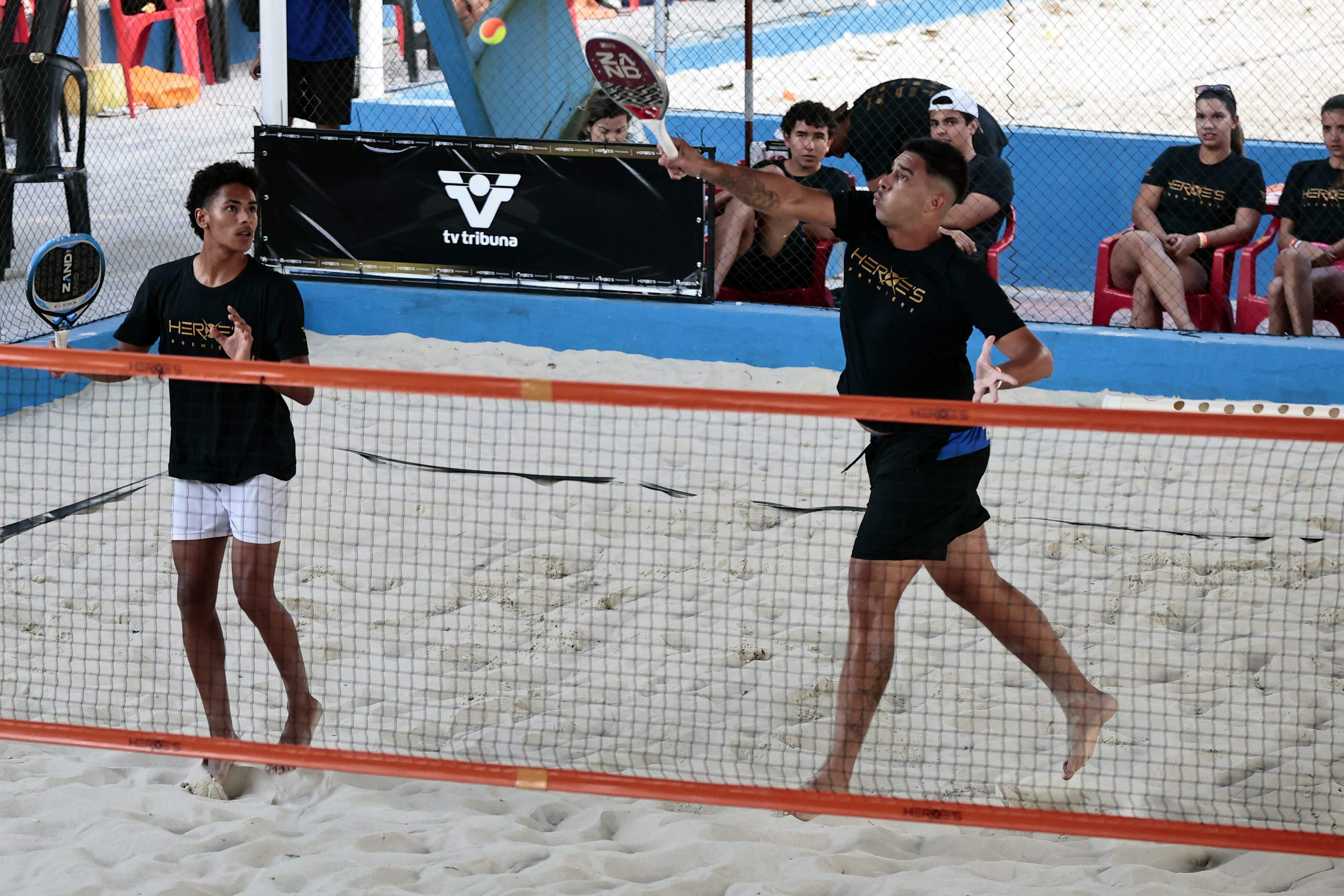 Na decisão da categoria Dupla Masculina A Pro, Kauan e Otávio bateram Guilherme e Matheus por 8 a 5