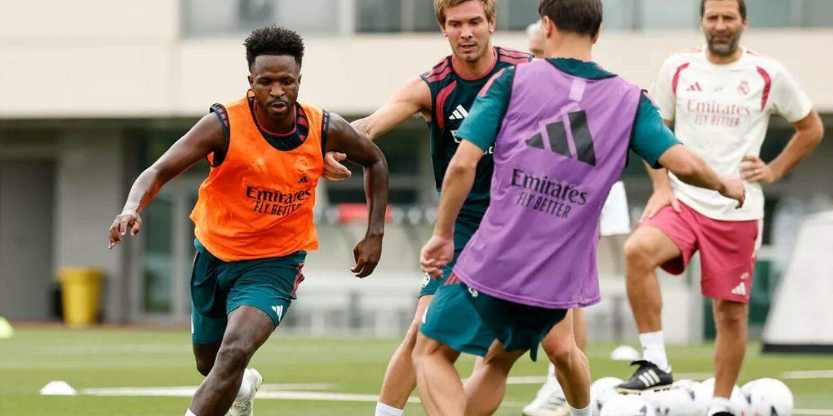 Vini Jr volta a treinar no Real e Arteta lidera missão para ter o astro no Arsenal, diz jornal