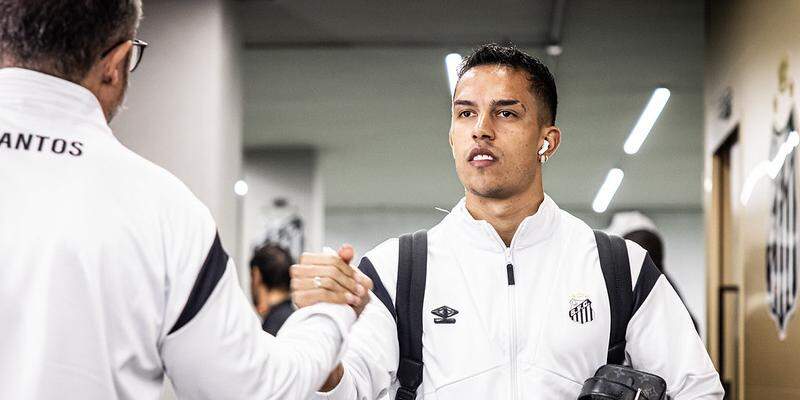 Lesionado, Igor Vinícius fica fora de jogo mais uma vez, algo que tem sido comum nesta temporada
