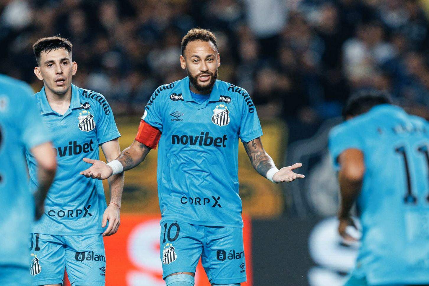 Neymar deu assistência para o gol de Rony, que garantiu ao Santos a classificação à quartas da Copa do Brasil