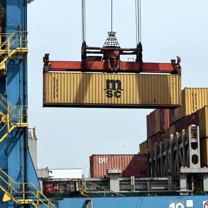 Nas importações, maior volume em Santos foi de carga conteinerizada, com 14,1 milhões de toneladas