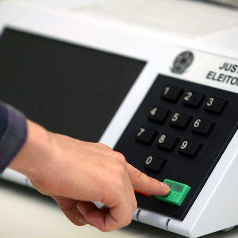 O prazo para registrar candidaturas acaba no dia 15, véspera do início formal das campanhas