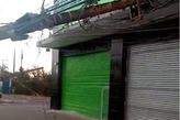 Poste caiu na Avenida Presidente Vargas, em Guarujá