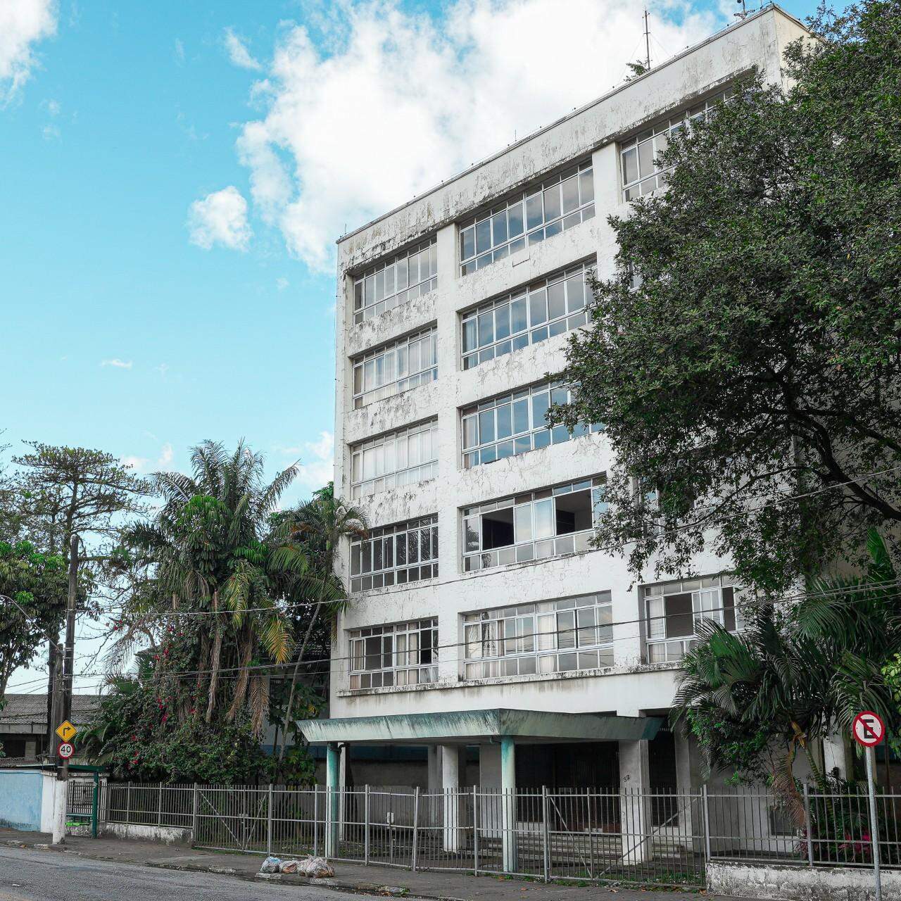 Escritório de atendimento social funcionará no edifício situado na Rua Dr. Esmeraldo Soares Tarquínio, na confluência com a Avenida Conselheiro Rodrigues Alves, no Macuco, em Santos