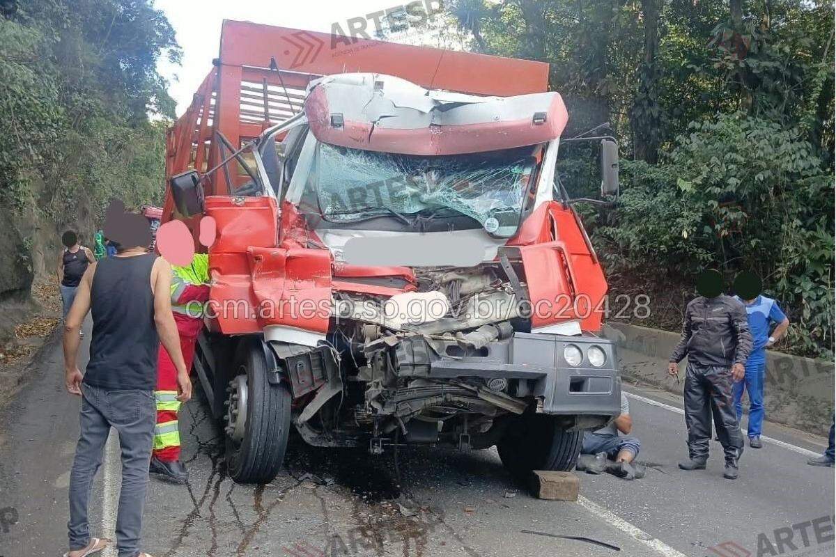 Trecho teve 11km de congestionamento