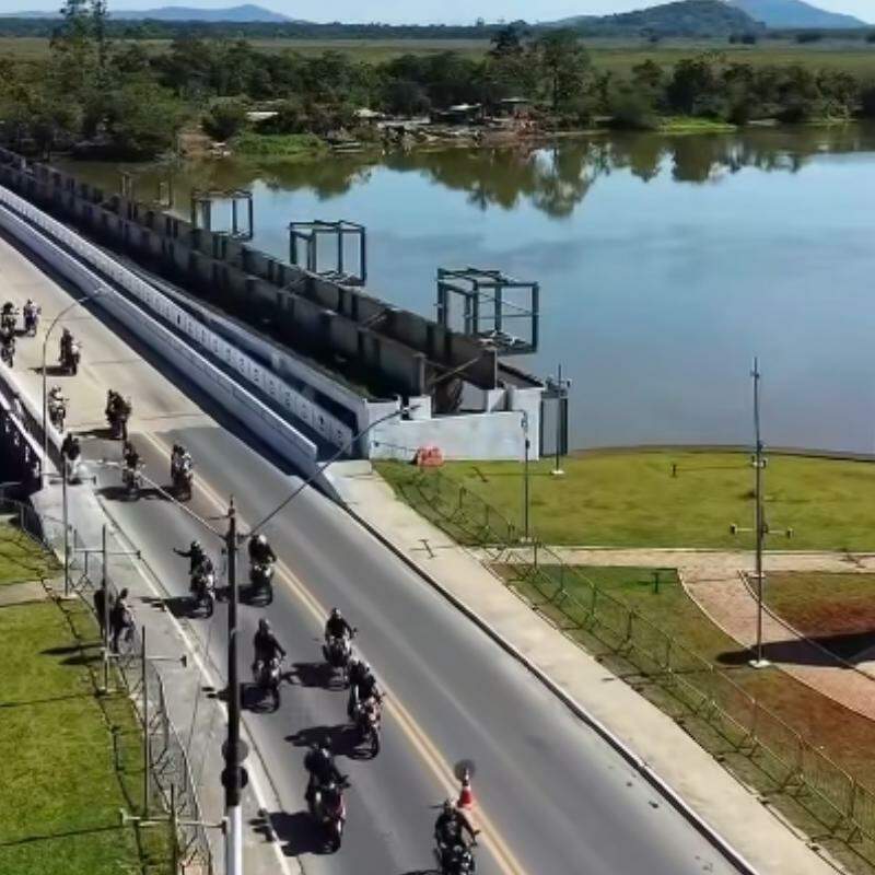 Evento resultou na remoção de dez motocicletas ao pátio e na aplicação de 41 autos de infração de trânsito