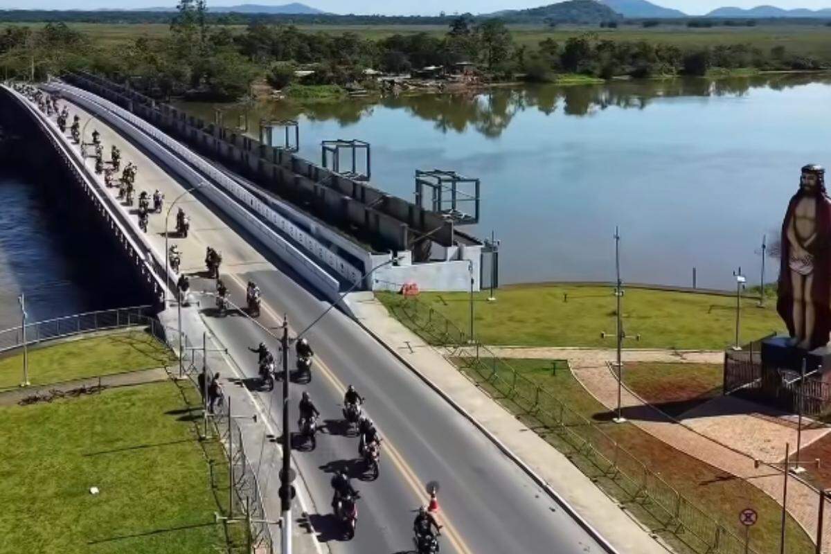 Evento resultou na remoção de dez motocicletas ao pátio e na aplicação de 41 autos de infração de trânsito