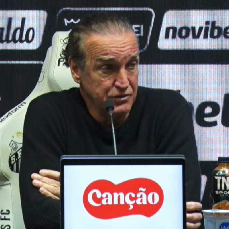 Cuca lamentou na coletiva os problemas enfrentados pelo Santos na temporada