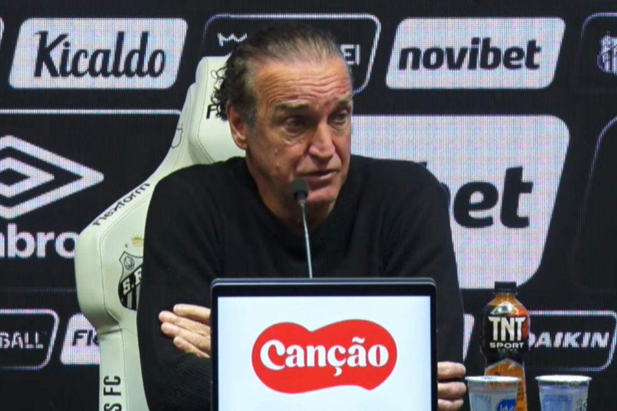 Cuca lamentou na coletiva os problemas enfrentados pelo Santos na temporada
