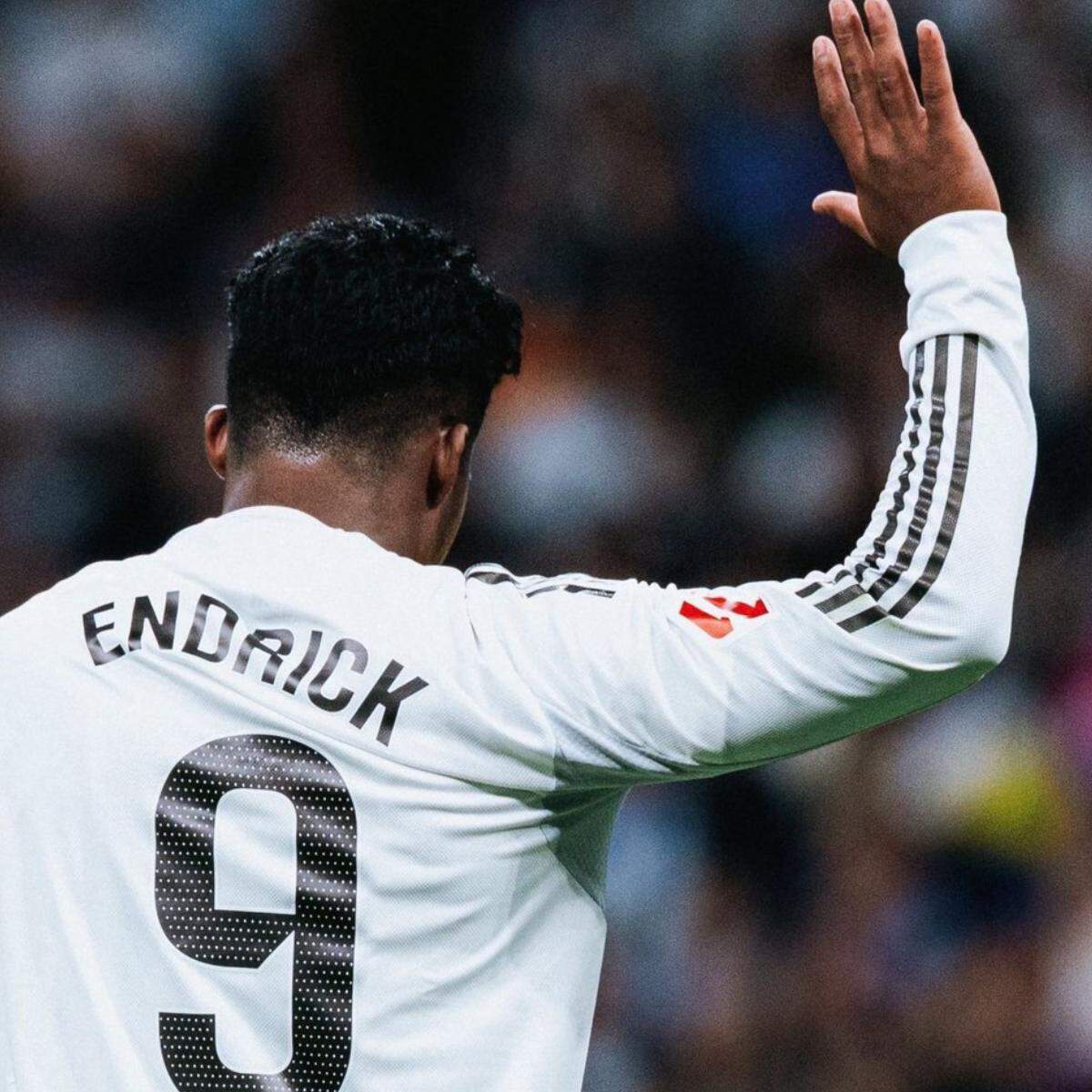 Endrick voltará a vestir a camisa 9 no Real Madrid