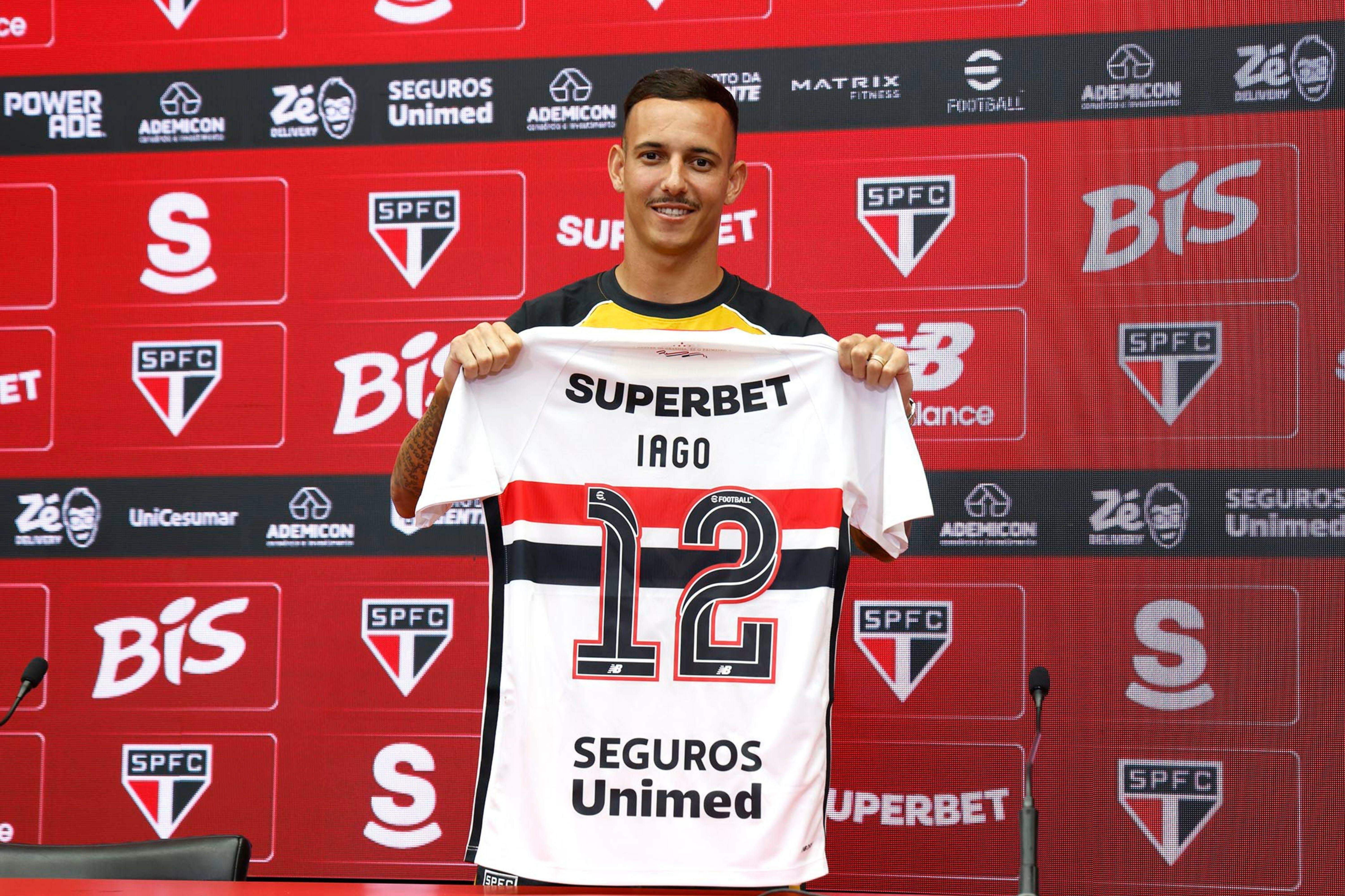Iago revela conversa com Rogério Ceni antes de definir acerto com o São Paulo: 'Vai ser feliz'