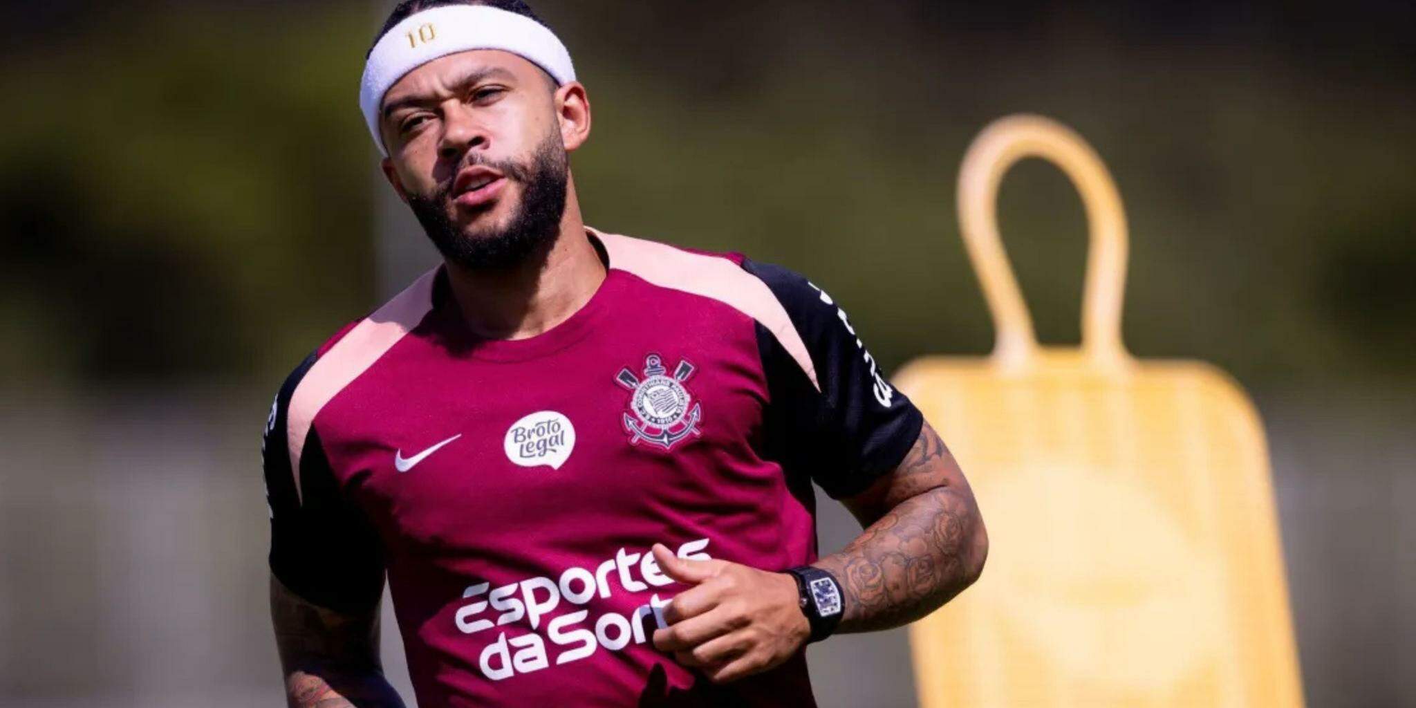 Memphis Depay pode cobrar até R$ 180 milhões do Corinthians na Justiça