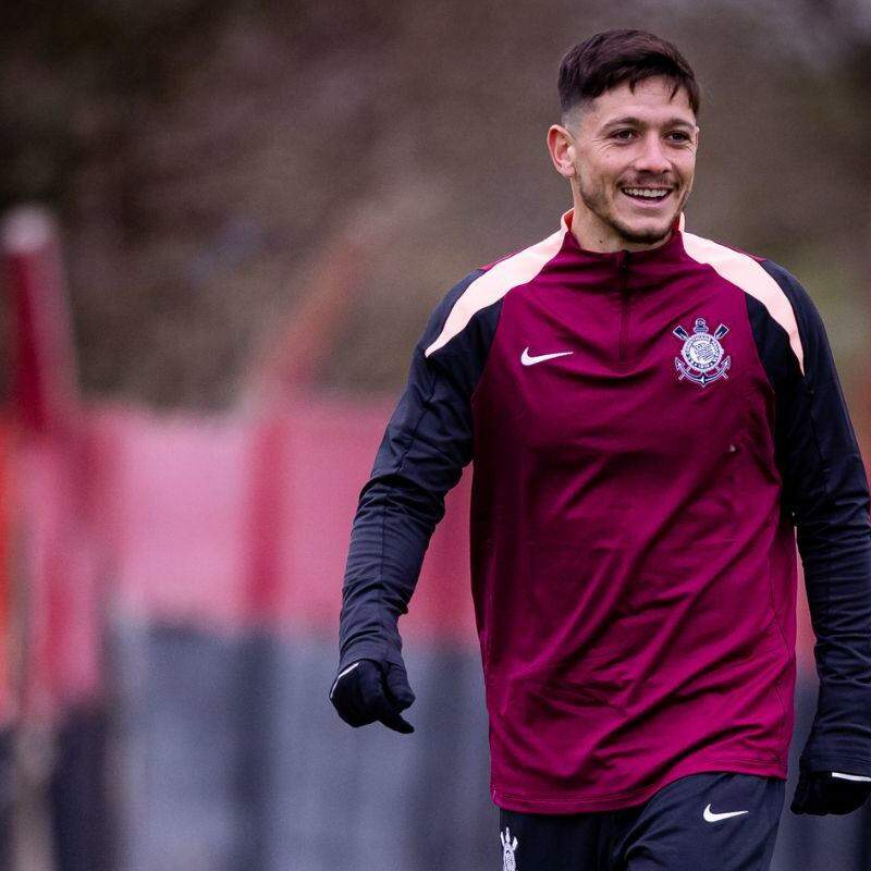 Corinthians enfrenta Rosario de Di Maria após desistir de Memphis em semana caótica