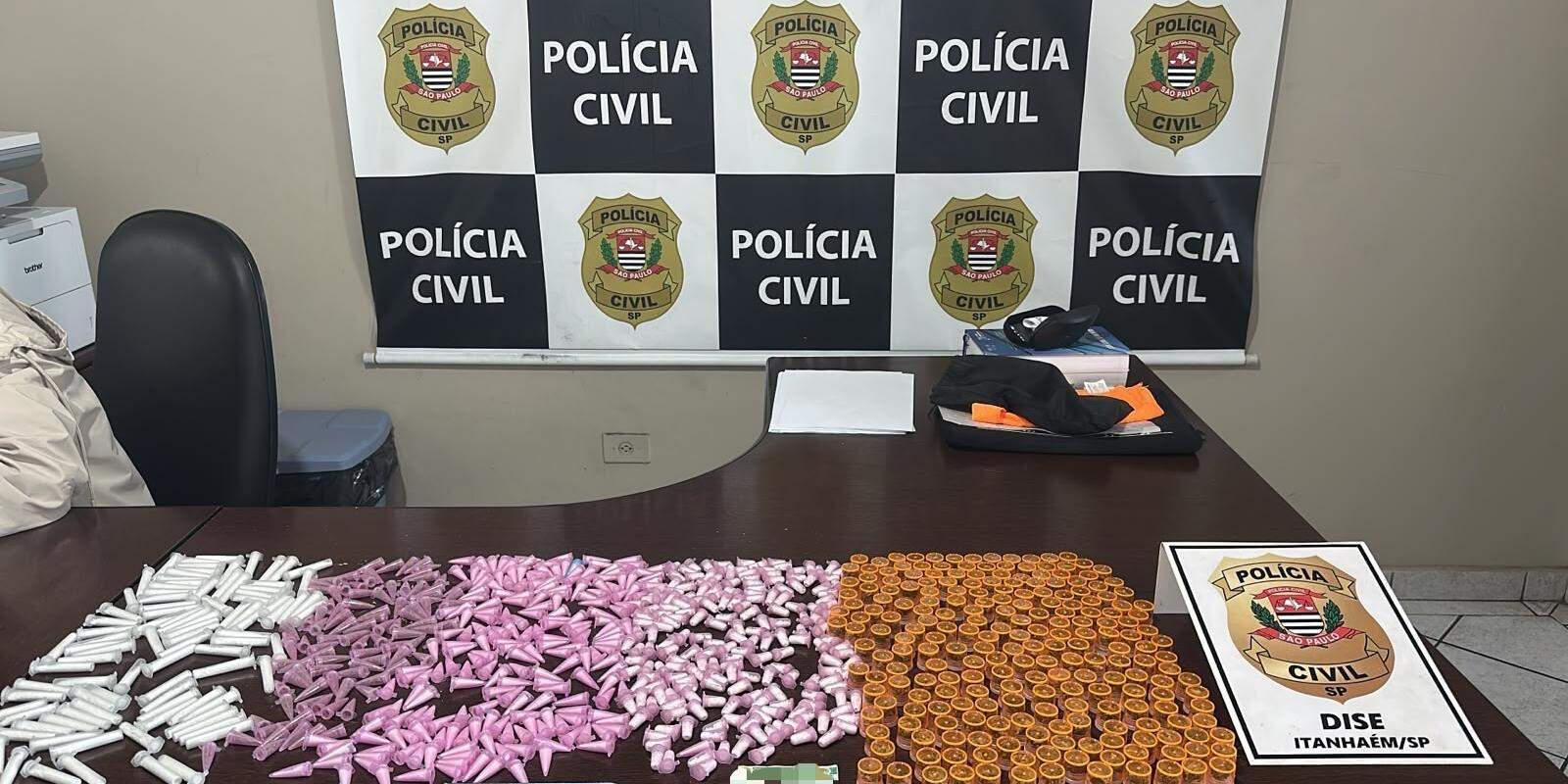O material foi apreendido pela Polícia Civil