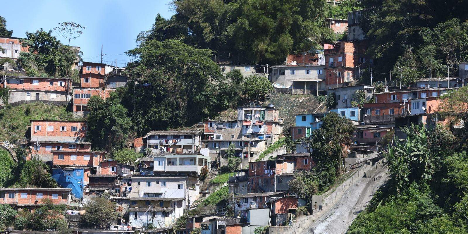 Monte Serrat é um dos locais onde transcorrerão serviços como contenção de encostas e drenagem