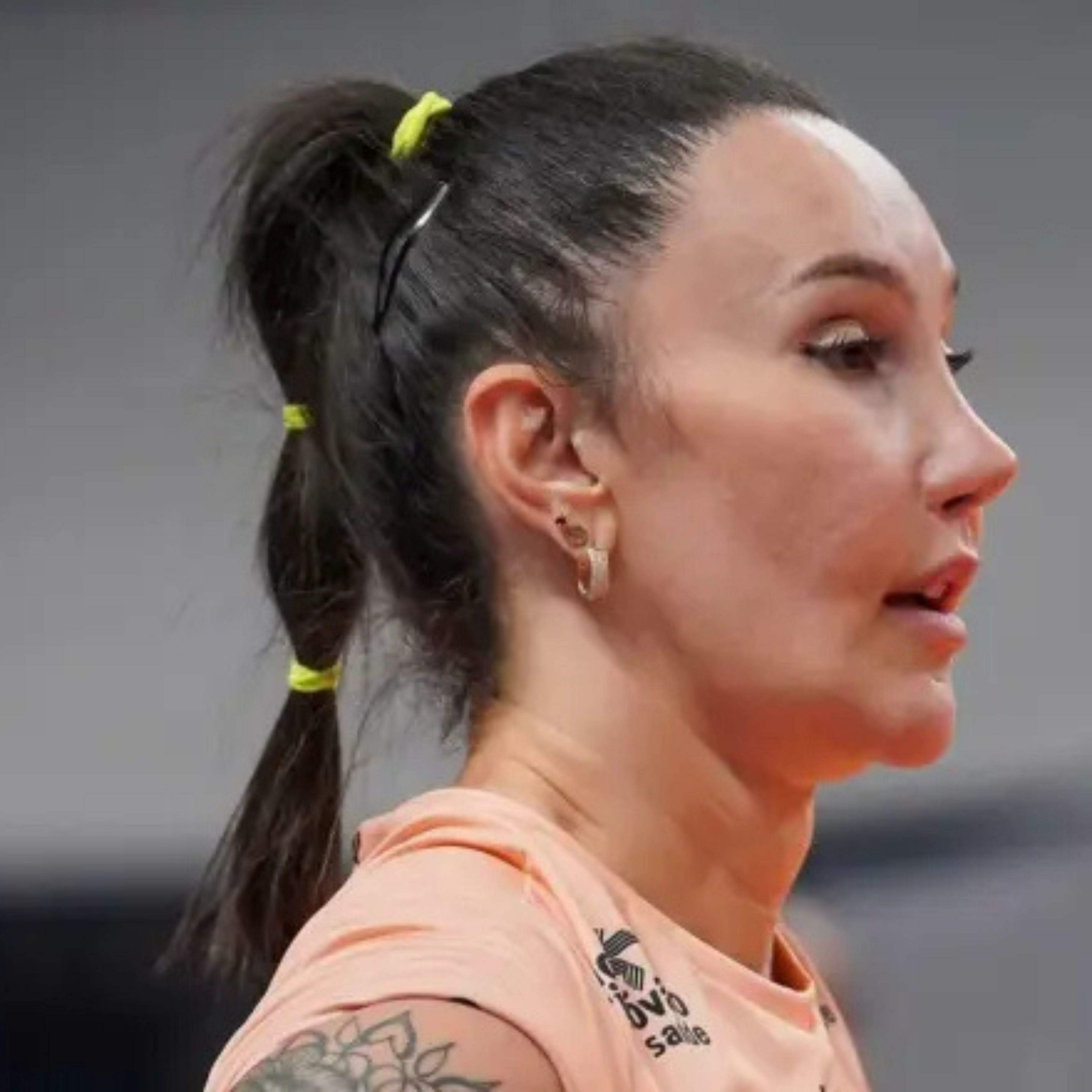 Federação contraria nova regra da CBV e mantém Tifanny no Campeonato Paulista Feminino de Vôlei