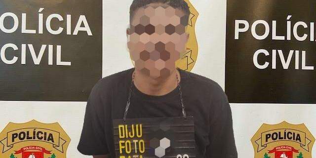 Além de compartilhamento de conteúdo ilícito, adolescente também teria manipulado psicologicamente usuários no ambiente virtual, utilizado diferentes identidades digitais e participado de comunidades online investigadas por autoridades devido à circulação de conteúdos violentos e à exposição de menores a situações de risco