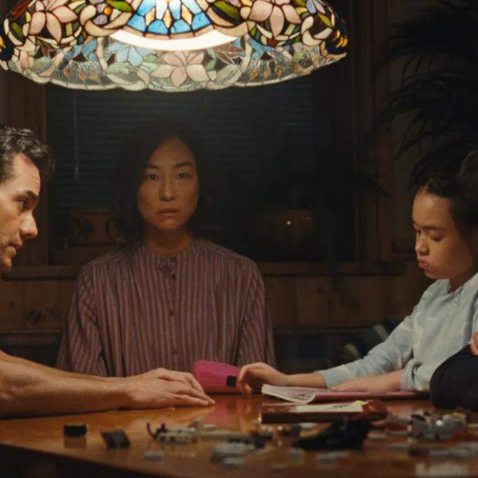 Wagner Moura e Greta Lee protagonizam drama apocalíptico