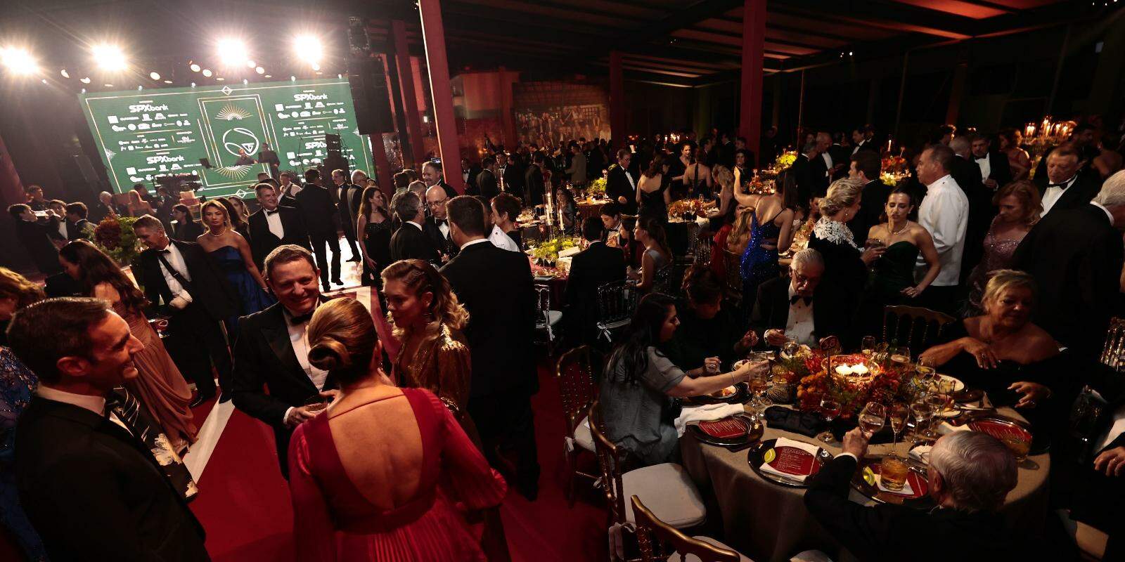 Centenário do TCS foi comemorado com festa na sede do clube