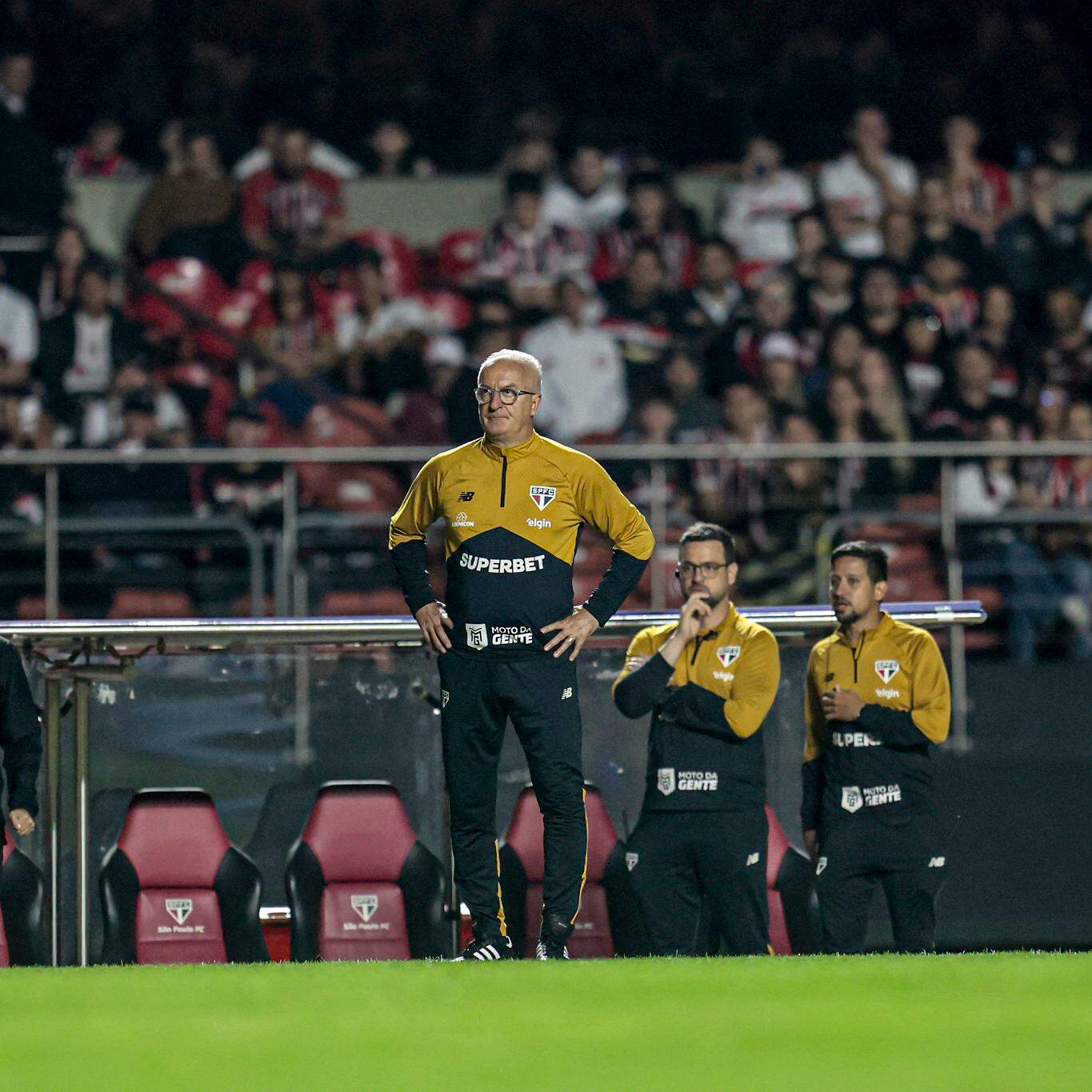 Dorival ressaltou o apoio dos mais de 44 mil torcedores presentes no Morumbis
