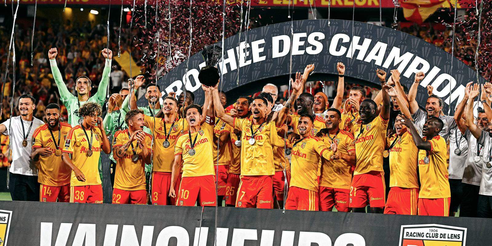 Lens anula poderio do PSG e conquista a Supercopa da França pela 1ª vez