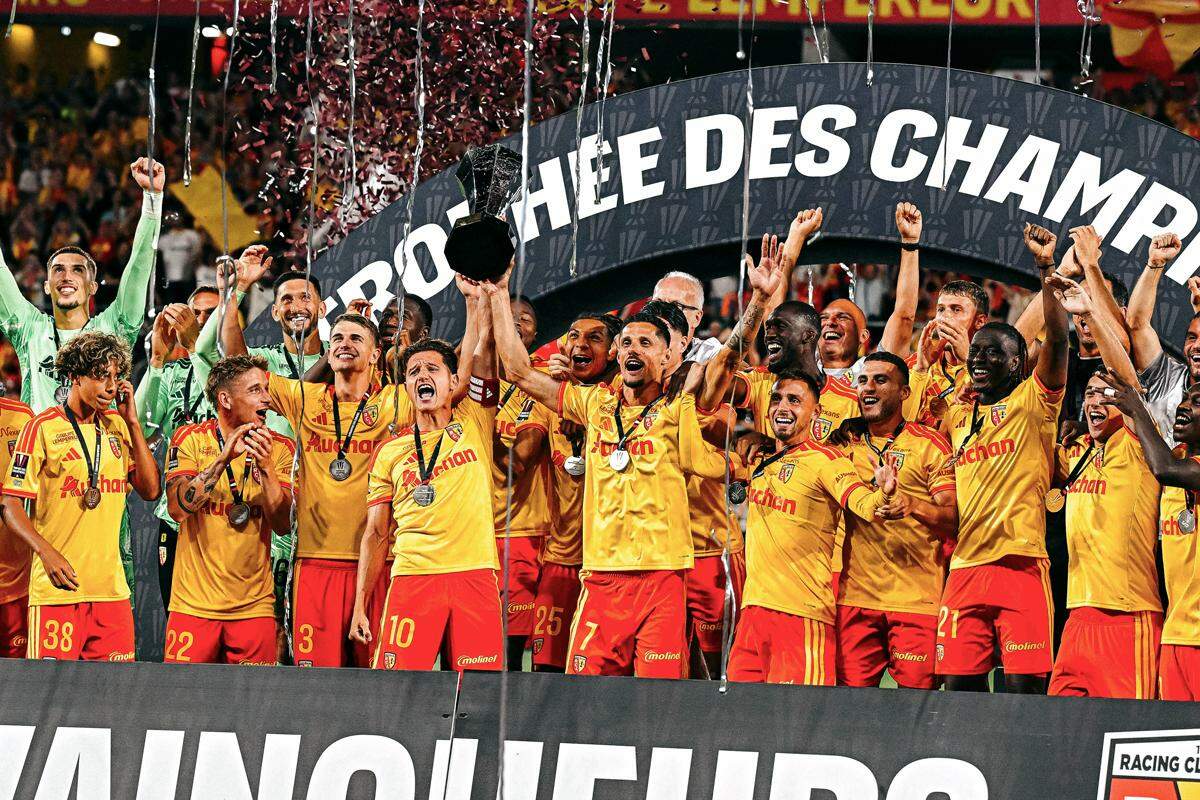 Lens anula poderio do PSG e conquista a Supercopa da França pela 1ª vez