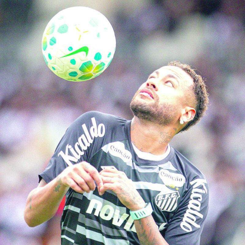 Neymar deixou os caprichos e a indisciplina de lado e, coincidentemente, o Santos alcançou duas vitórias
