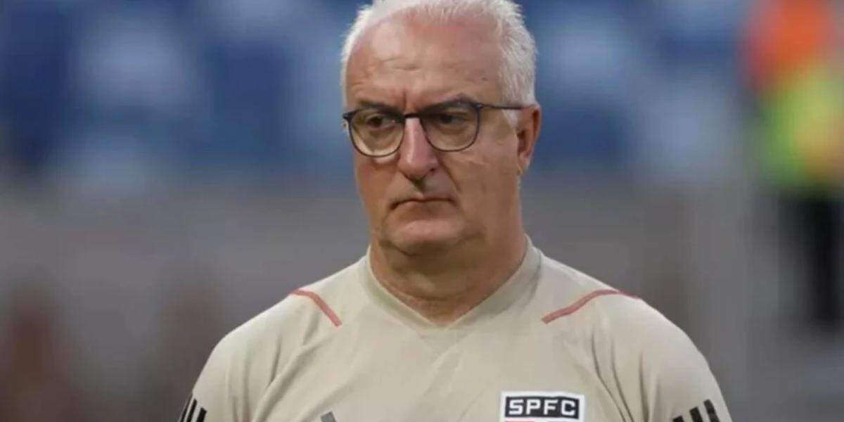 Dorival festeja vitória sobre Bolívar, mas adverte: 'Situação no Brasileiro é problemática'