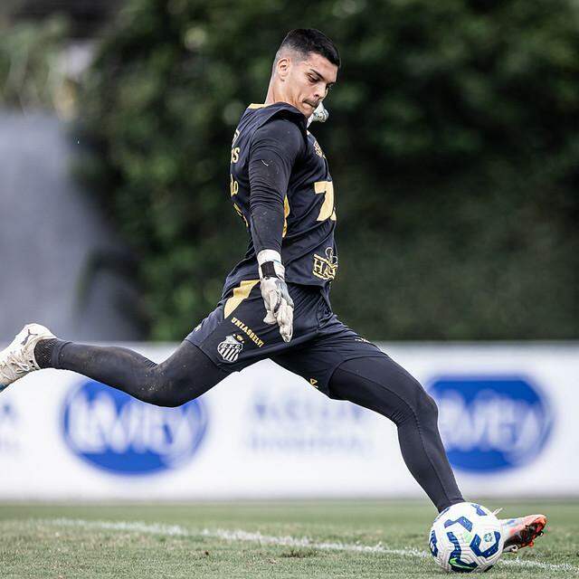 Se Gabriel Brazão não sofrer gol em Ambato, o Peixe avança às quartas de final da Copa Sul-Americana
