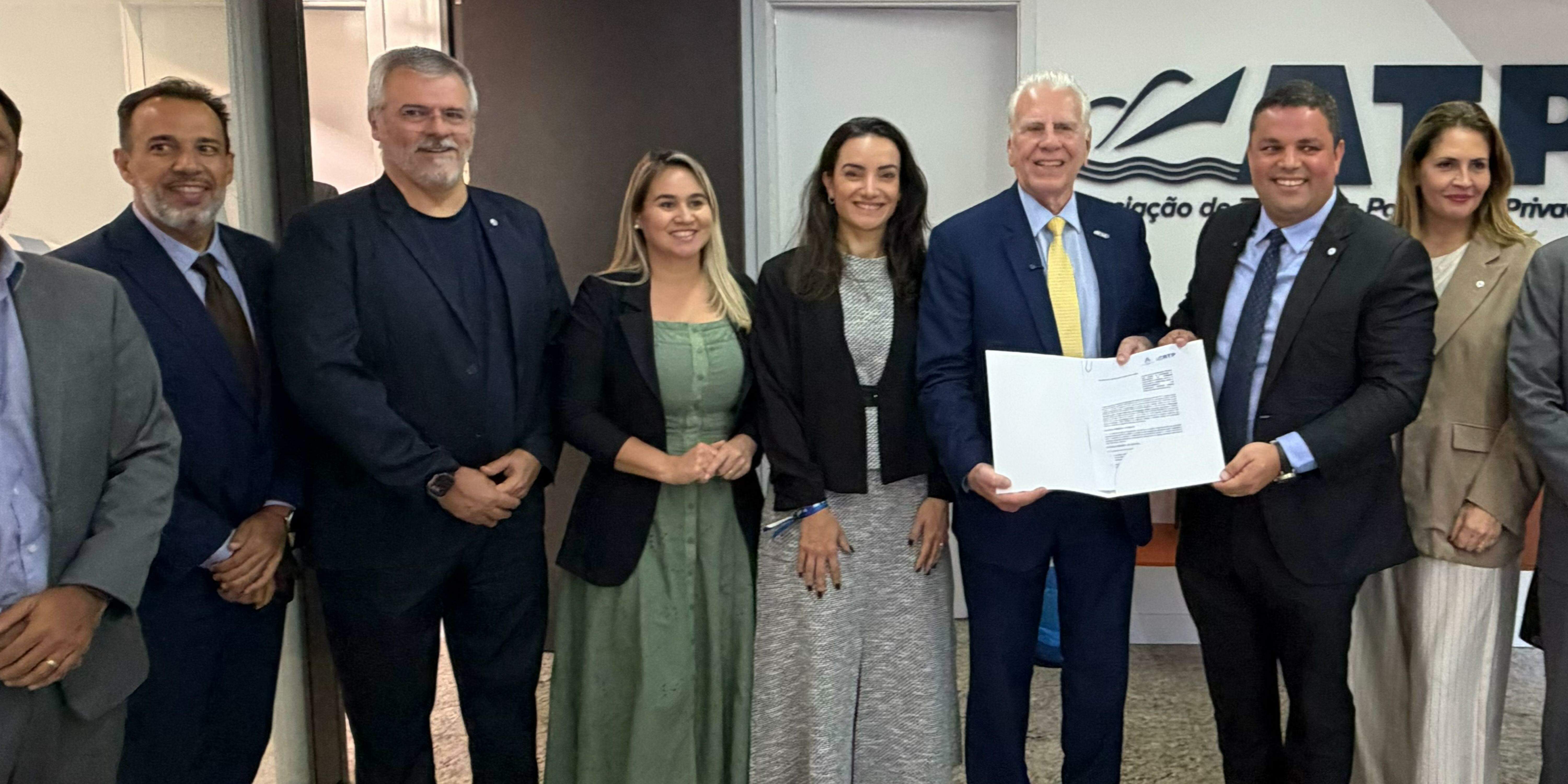 Objetivo do acordo entre ATP e ABANI é promover a navegabilidade interior e o acesso hidroviário a terminais portuários autorizados, fomentando a infraestrutura e o desenvolvimento sustentável do setor hidroviário.