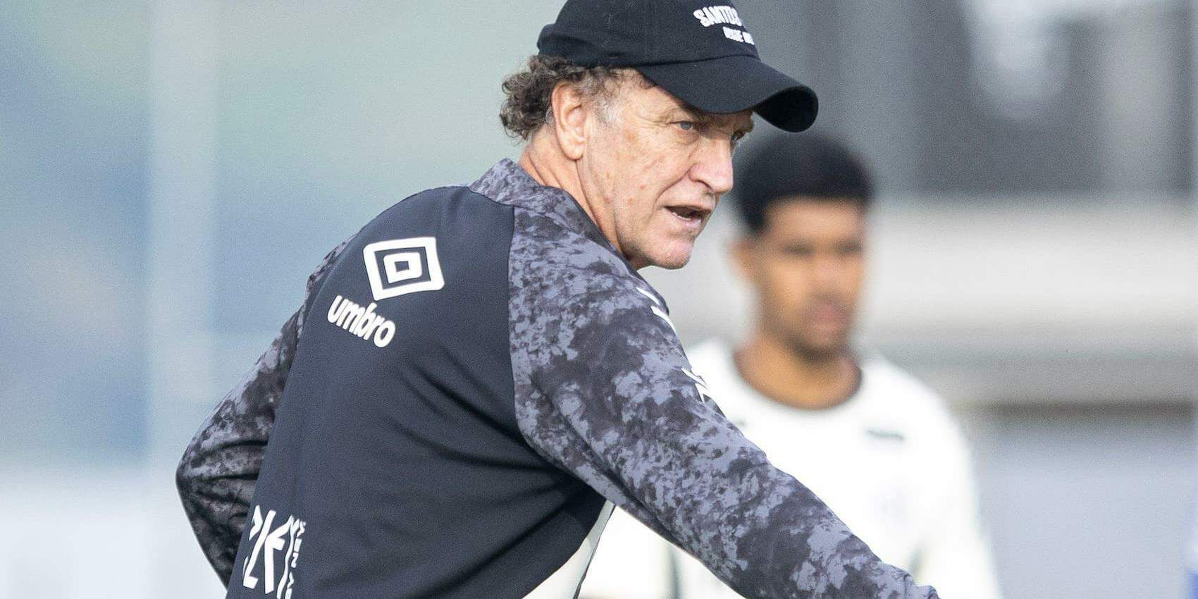 Cuca: “Provavelmente, a gente volta com o Oliva, perdemos o Neymar"