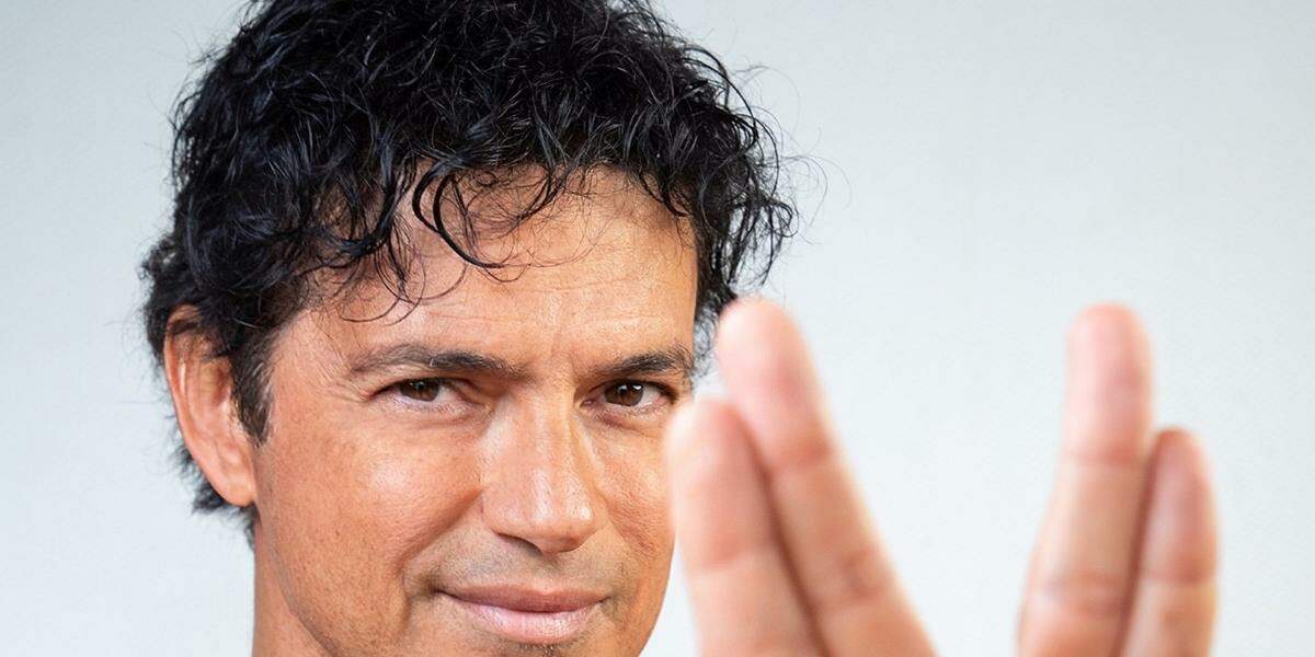 "A MPB sempre foi uma música que não era para todos. Hoje, a gente tem esse sucesso, Djavan, Caetano, Bethânia, Chico lotando estádio... é uma megavitória”, diz o artista
