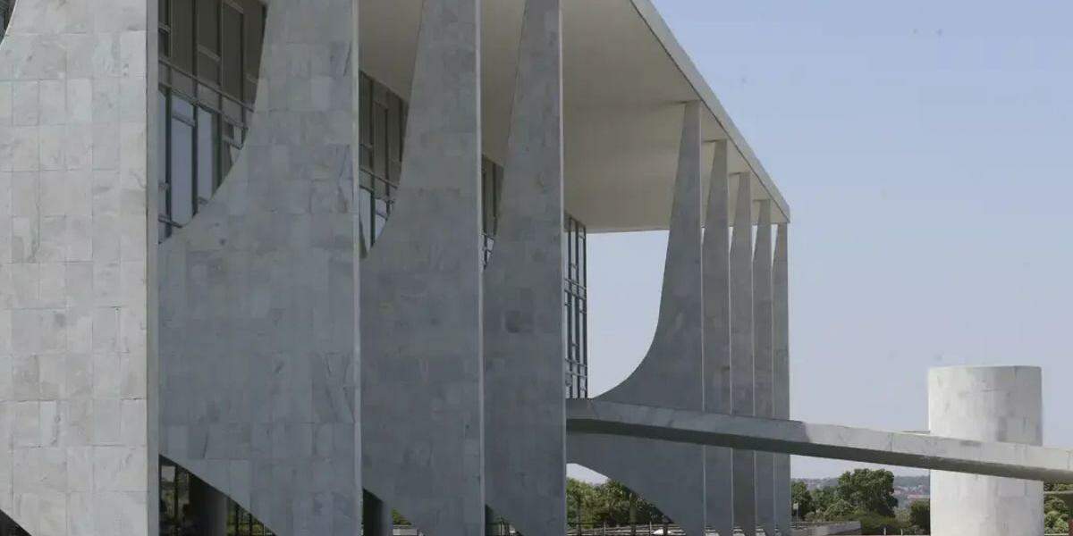 Conheça as atribuições do presidente e do vice-presidente da República